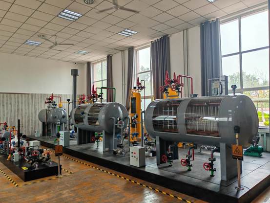 585c8f60c8f4464394a4cf6d85b66f15